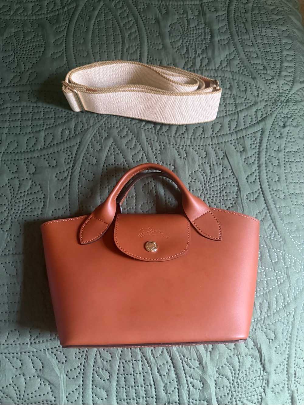 Longchamp Crossbody Leather Bag in Cognac with Cream Strap - Picture 4 of 9